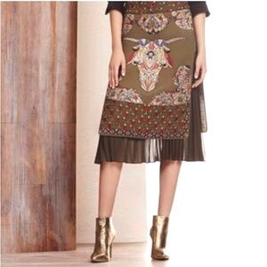 NEW* BCBGMAXAZRIA Runway Cara Bootie Gold Metallic Color Size 6.5 $375